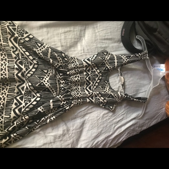 La Hearts Other - pacsun skater girl black and white dress